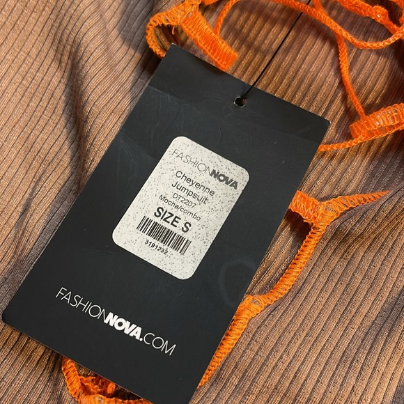 Fashion Nova Cheyenne Jumpsuit, NWT - Picture 3 of 4